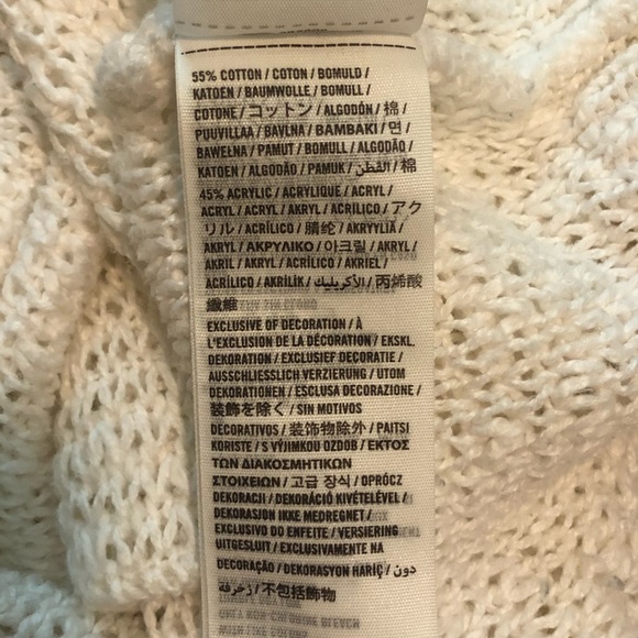 Hollister Long Sleeve Knit Sweater Size XS/S - Picture 6 of 6